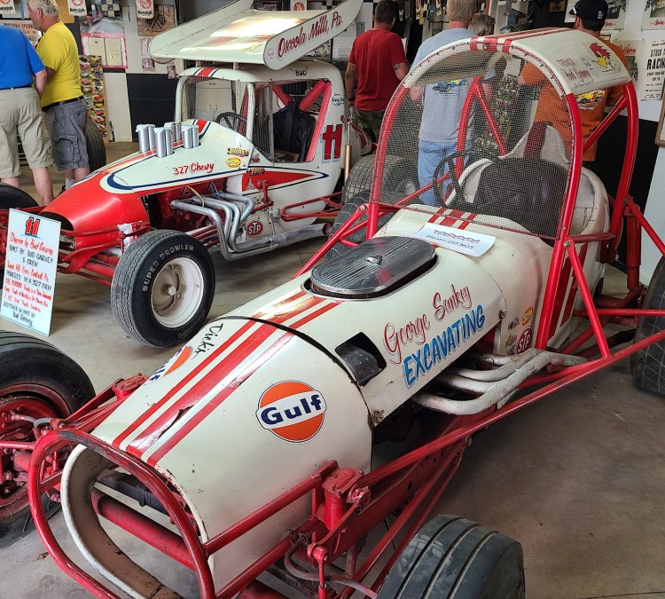 bud-garveys-vintage-race-car-museum-photo